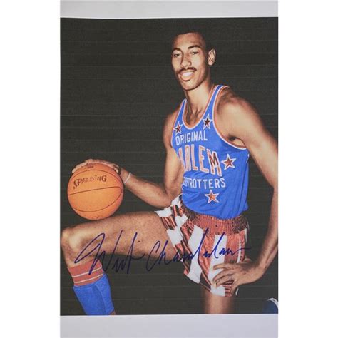 Autograph Signed Wilt Chamberlain Photo