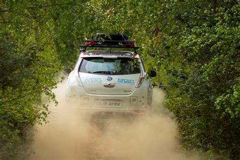 Nissan Leaf Es El Primer Coche El Ctrico A Participar En El Rally De