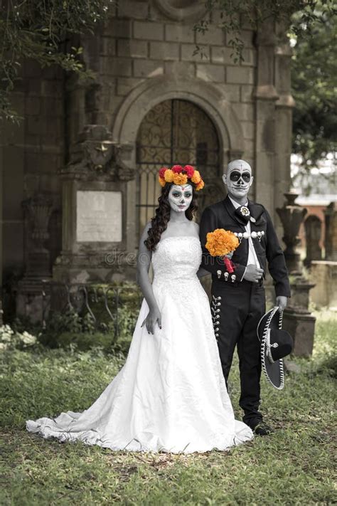 Catrin E Catrina No Cemit Rio Imagem De Stock Imagem De Morte Olhos