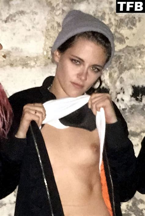 Kristen Stewart Nude Sexy Leaked The Fappening Photos OnlyFans Leaked Nudes