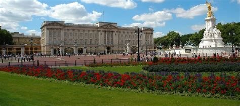 Buckingham Palace Garden - Bios Pics