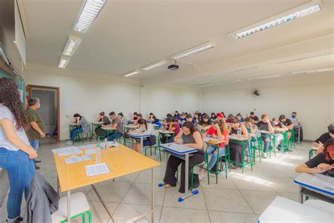 Vestibular Da Uepg Reuniu Milhares De Estudantes Em Cidades Do