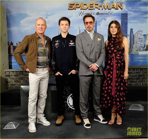 Tom Holland And Robert Downey Jr Hit Up Spider Man Homecoming Nyc Photocall Photo 3919432