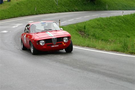 Alfa-Romeo Giulia Sprint GT technical details, history, photos on ...