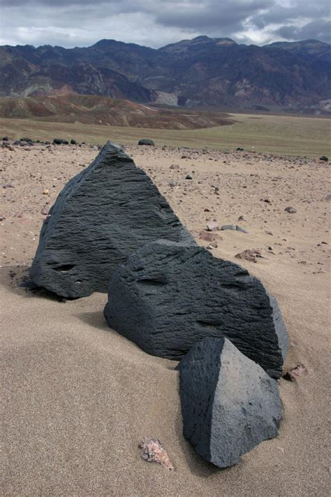 Ventifacts Death Valley Ca Vertical Geology Pics