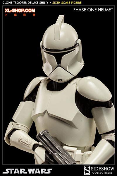 Sideshow Star Wars Clone Trooper Deluxe Shiny Scale Figure