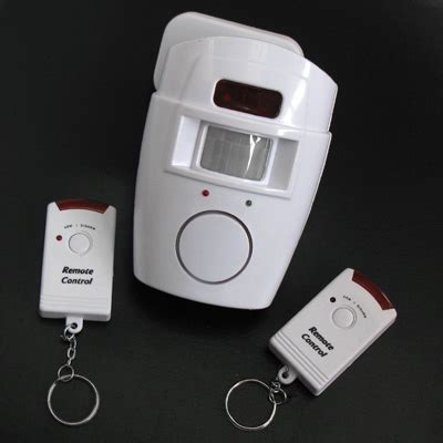 Spy Camera Hidden Camera wifi pinhole Mini Gps Tracker audio recorder Car tracker detector: Home ...