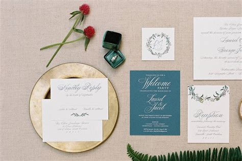 Wedding Invitations & Wedding Invites - WeddingWire