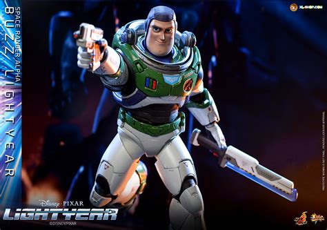 Hot Toys MMS Lightyear Th Scale Space Ranger Alpha Buzz Lightyear Collectible Figure