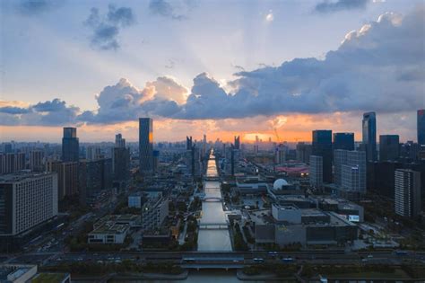 Ningbo, China: €732 Non-Stop Shanghai Airlines Premium Economy from ...
