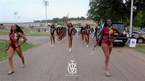 Private Eyes Marching Out Texas Southern University Ocean Of Soul