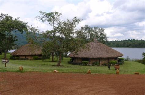 Le Domaine De Petpenoun Hotel Cameroun Foumban Voir Les Tarifs Et