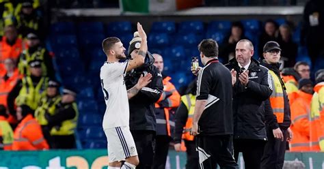 Mateusz Klich In Tears As He Is Given Emotional Elland Road Goodbye