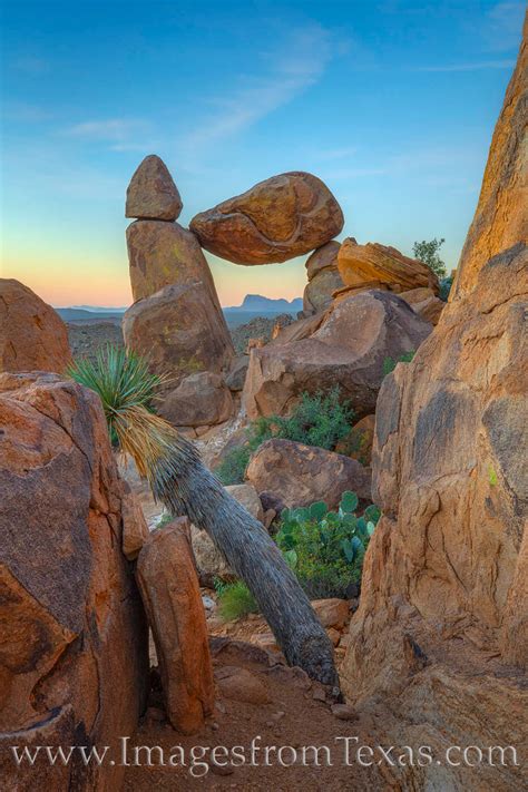 Balanced Rock Morning Big Bend NP 118 1 Balanced Rock Big Bend