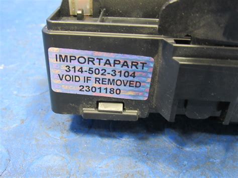 03 05 Ford F250 F350 Super Duty Excursion Under Dash Fuse Box 3c7t 14a067 Dc 180 Importapart