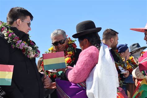 Aniversario De Creaci N De La Bandera Boliviana Ministerio De Defensa