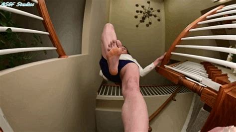 Funky Foot Girls Filthy Bare Feet Crush Pt MP Amateur Soles Giantess And Footjobs