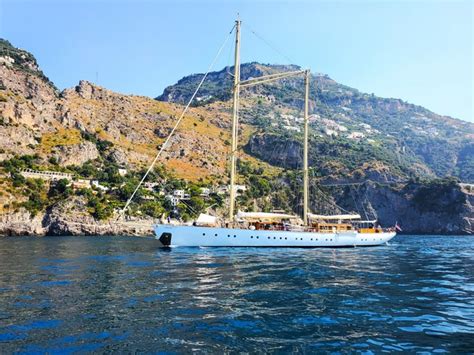 Ports We Love Sailing The Amalfi Coast American Sailing