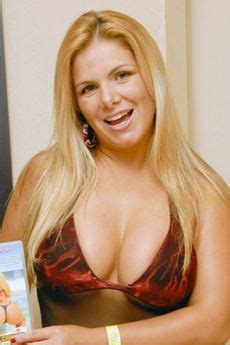 Watch Free Viviane Brunieri Porn Videos On TNAFlix Free XXX Tube