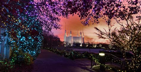 Festival of Lights Begins at Washington D.C. Temple and Visitors ...