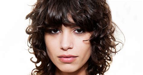 Curly Bangs Trend Pictures