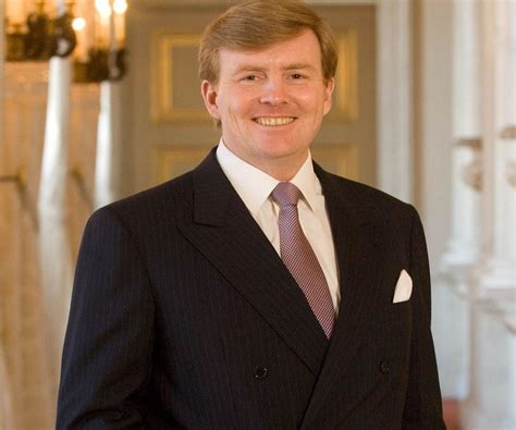 King Willem-Alexander Biography - Facts, Childhood, Family Life ...