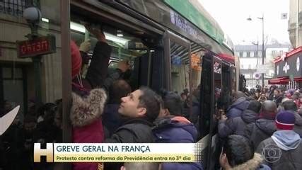 França enfrenta 3º dia de paralisação nos transportes em protesto