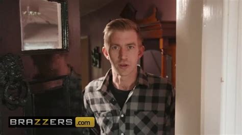 Brazzers Busty Big Ass British Milf Amber Jayne Worships Big Dick Tnaflix