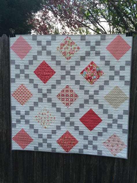 Irish Chain Quilt Pattern Irish Chain Quilt Triple Traditional Quilting