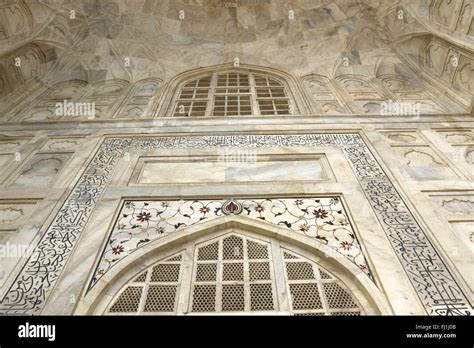 Taj Mahal Marble Art Flowers Plants Carving On Taj Mahal Marble Tiles