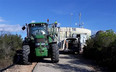 La Bisbal neteja i desinfecta el dipòsit d aigua de l Esplai