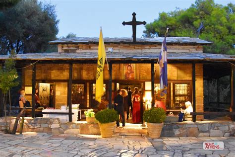 BYZANTINE CHURCHES IN ATHENS - Beauty in the Buildings