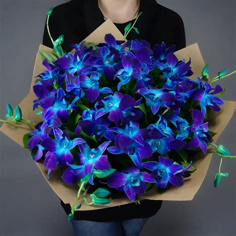 Букет орхидей «‎Ты-космос» 💐 купить по цене 3 290 ₽ с доставкой в Москве