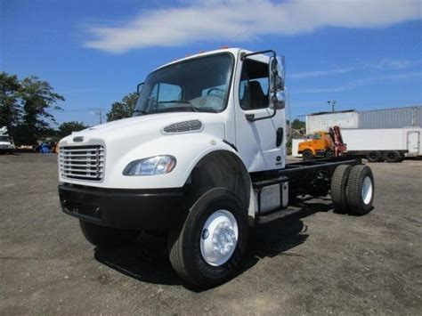 2005 Freightliner Business Class M2 106 Cab And Chassis Trucks For Sale 26 Used Trucks From 10 240