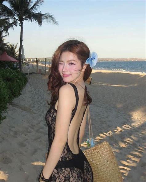 Hot Girl K Nh C N M C V Y Trong Su T I Bi N M Kh Ng M C L I Ph N C M