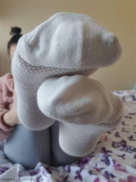 Feet Up Ready For You Nudes Girlsinanklesocks Nude Pics Org