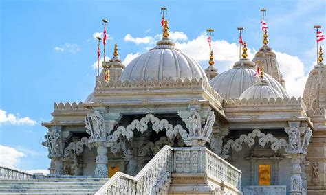 Swaminarayan Temple Ahmedabad - Ticket Price, Timings, History ...