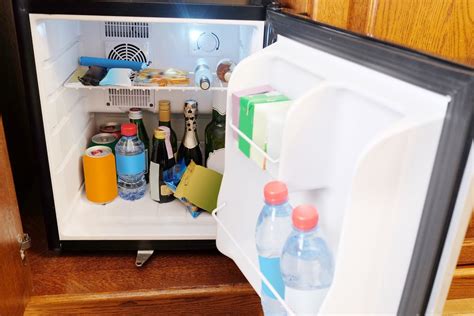 how to fix mini fridge not cooling