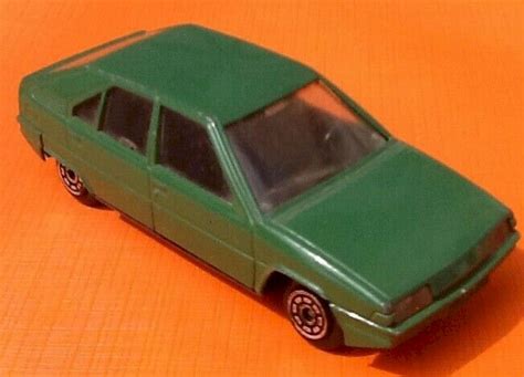 Citroën BX Jet Car miniature car by Norev Scale 1 43 Made in France Green