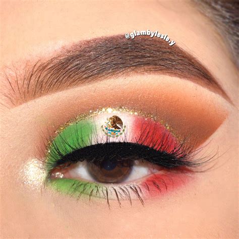 Pin By Victoria Bautista On Maquillaje Mexicano Patrio Asian Eye