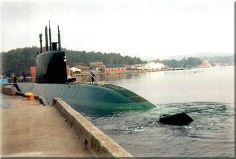 Picture Gallery of Israeli Dolphin class submarines