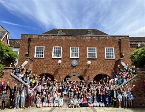 Kent Music - Your musical journey starts here