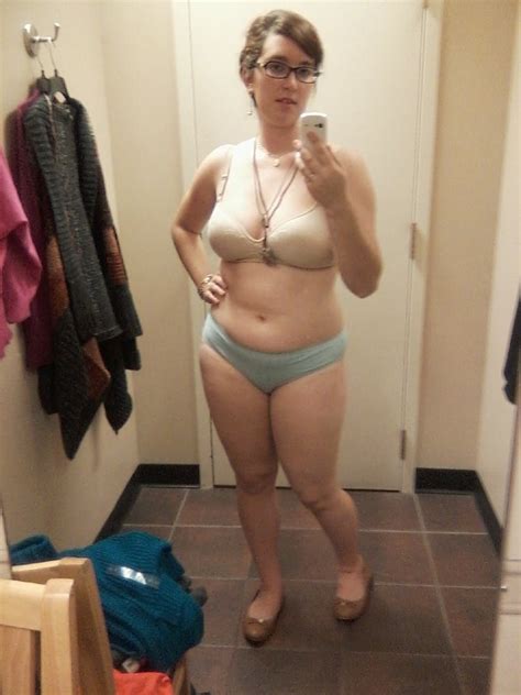 Cute Chubby Nerdy Wife Porn Pictures XXX Photos Sex Images