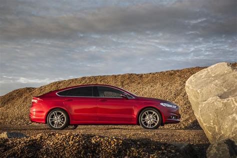 Ford Mondeo Liftback Photos And Specs Ecoboost At Titanium