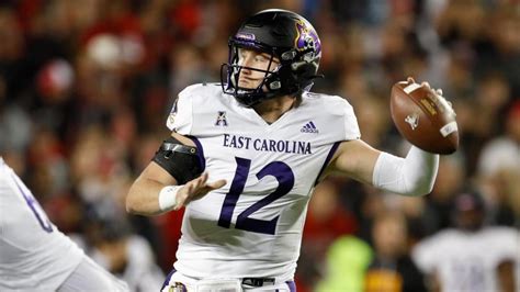 College football bowl picks, odds, best bets for Dec. 27, 2022: This ...