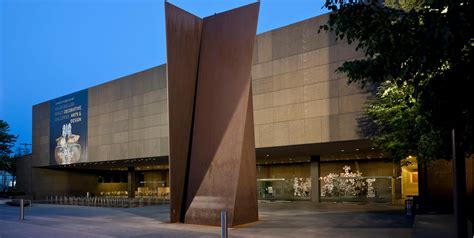 Museums in Pittsburgh 匹兹堡的博物馆 卡内基国际学生学会