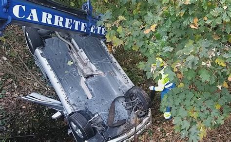 Un Herido En Siero Tras Caer Su Coche Por Un Desnivel El Comercio