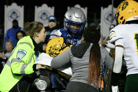 West Haven Defeats Hamden On Armani Reid S Last Minute Catch