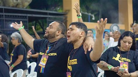 Igreja Gay Faz Retiro Espiritual Para Evang Licos Lgbti No Carnaval