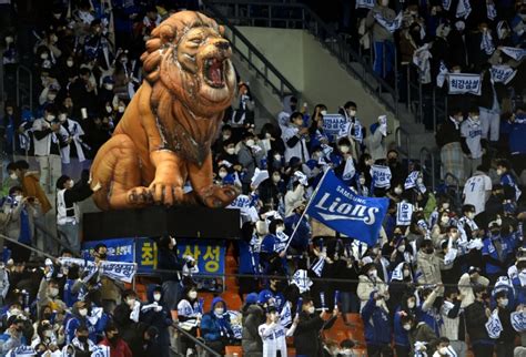 Kbo Po 2차전 두산 7연속 Ks 진출 신기원14일부터 1위 Kt와 통산 7번째 우승 도전